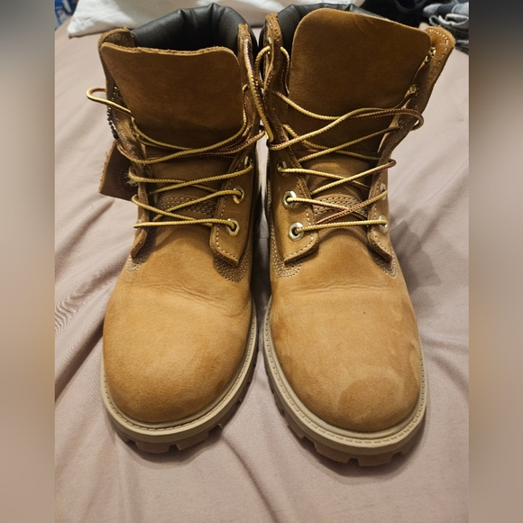 Timberland 6M 12909 Premium Internal Wedge Wheat Boots - Picture 2 of 16